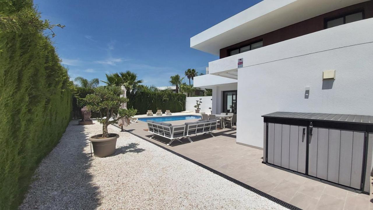 Villa La Mariña Exterior foto